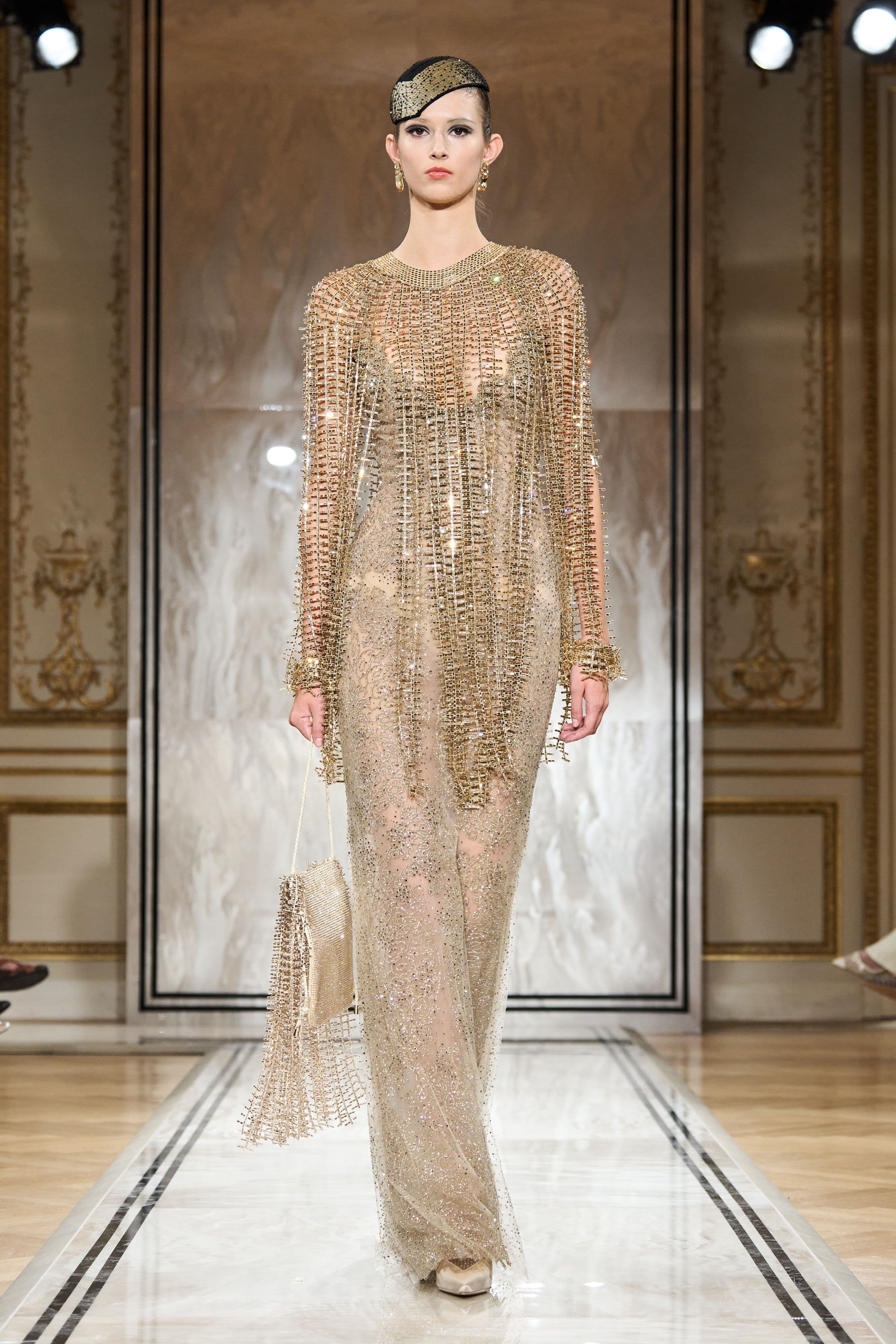 alta costura dorado otoño invierno 2025-2026