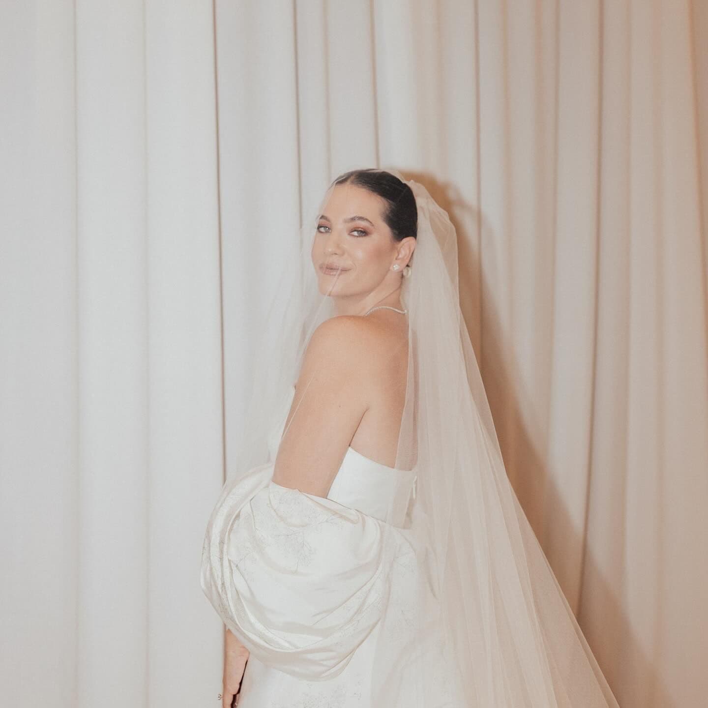 Ana E Uribe makeup artist