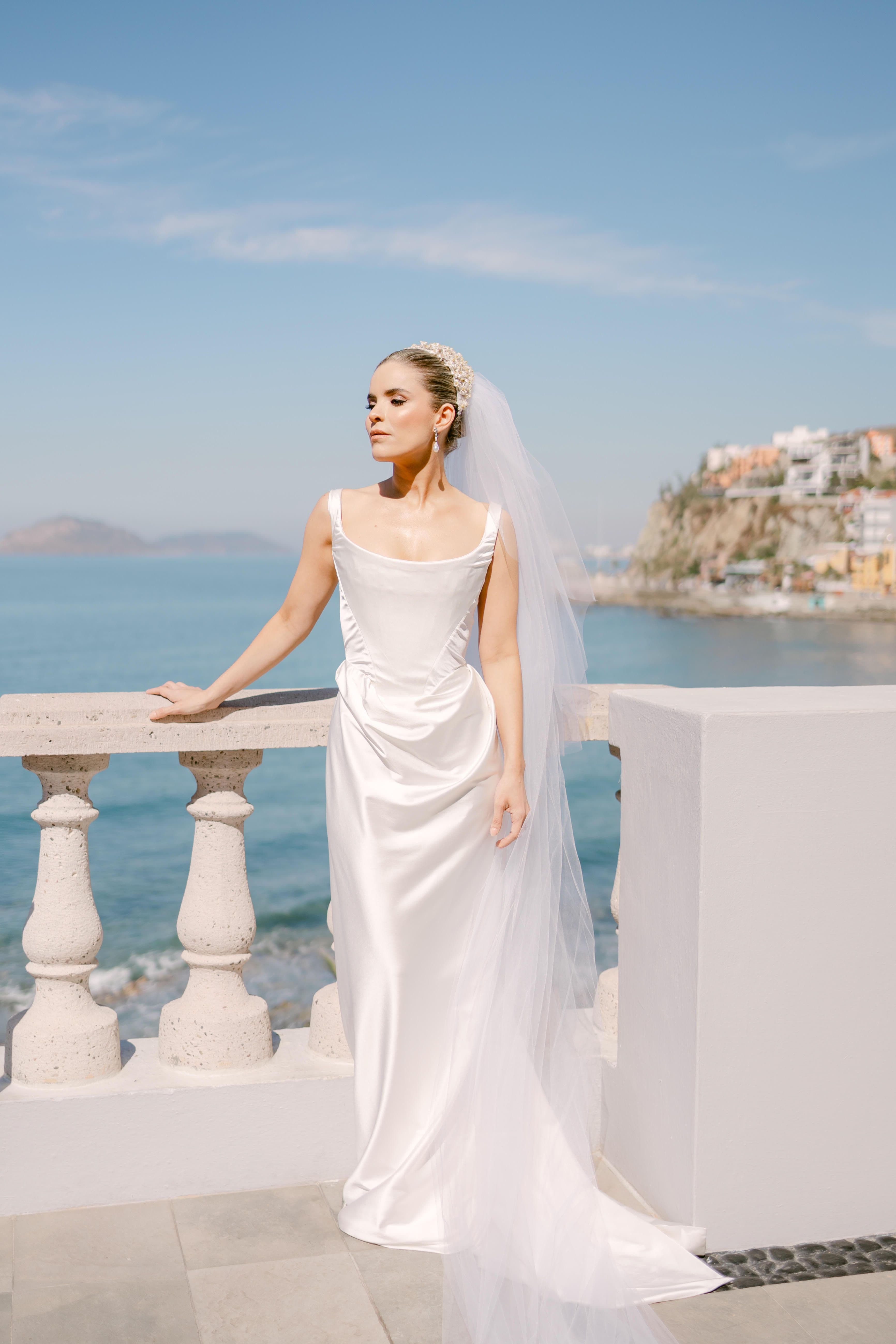 Ana E Uribe makeup artist