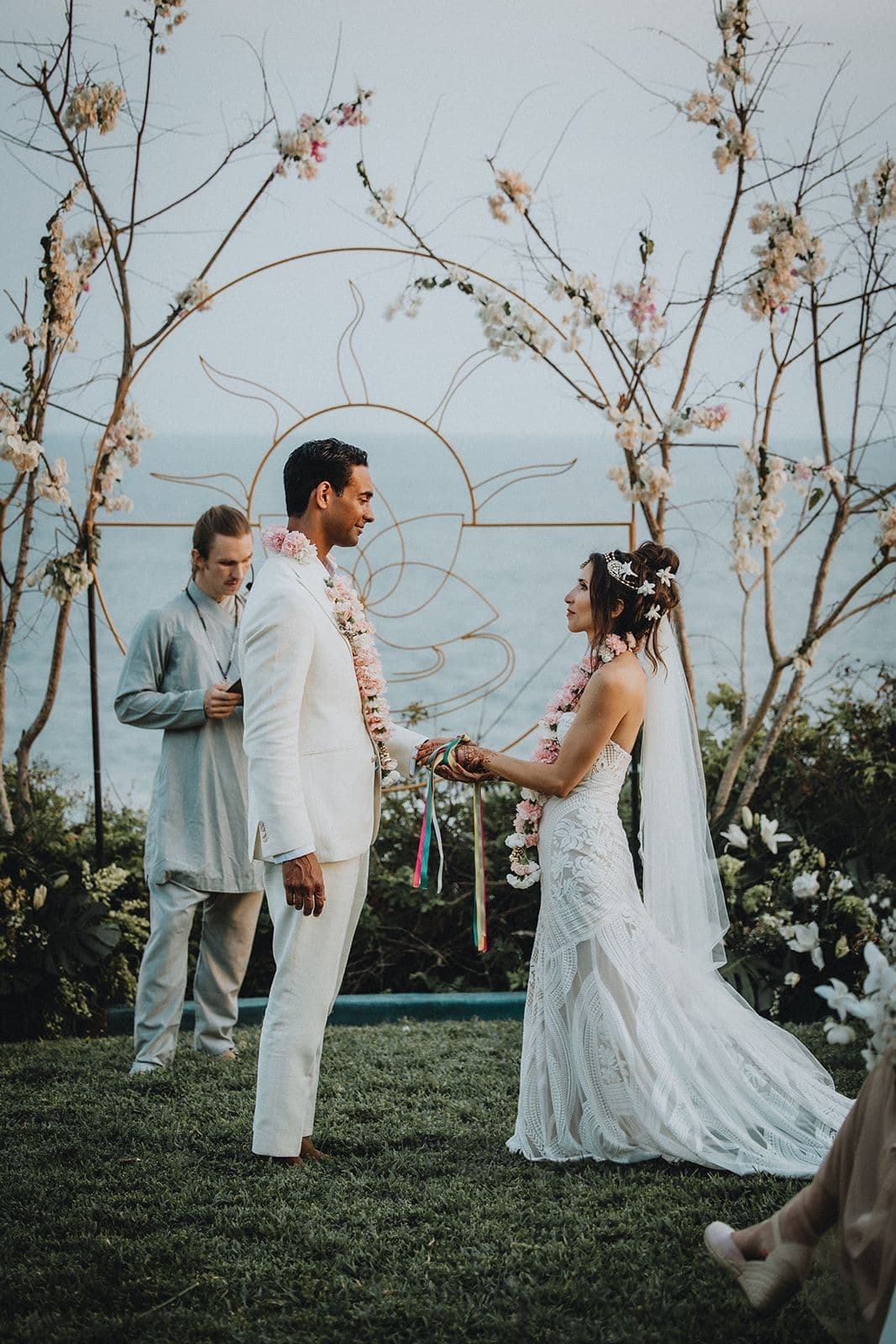 Novios en boda en Careyes, costa Jalisco México