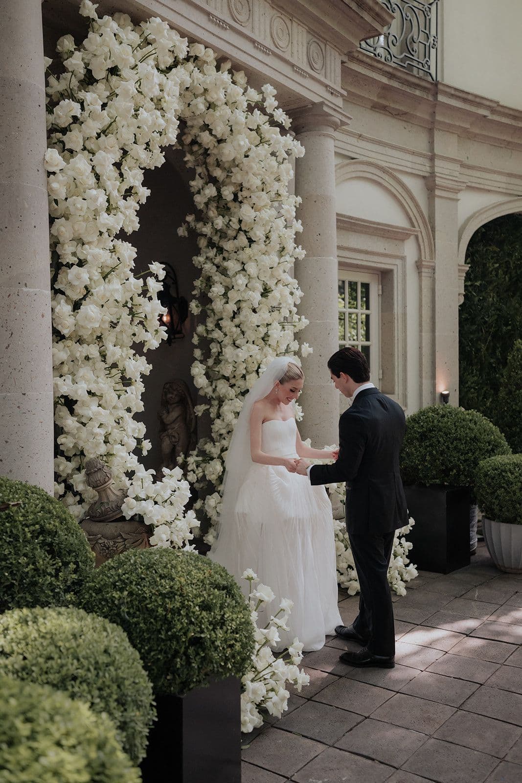 Boda Pau y Javiere detalles de una real wedding first look
