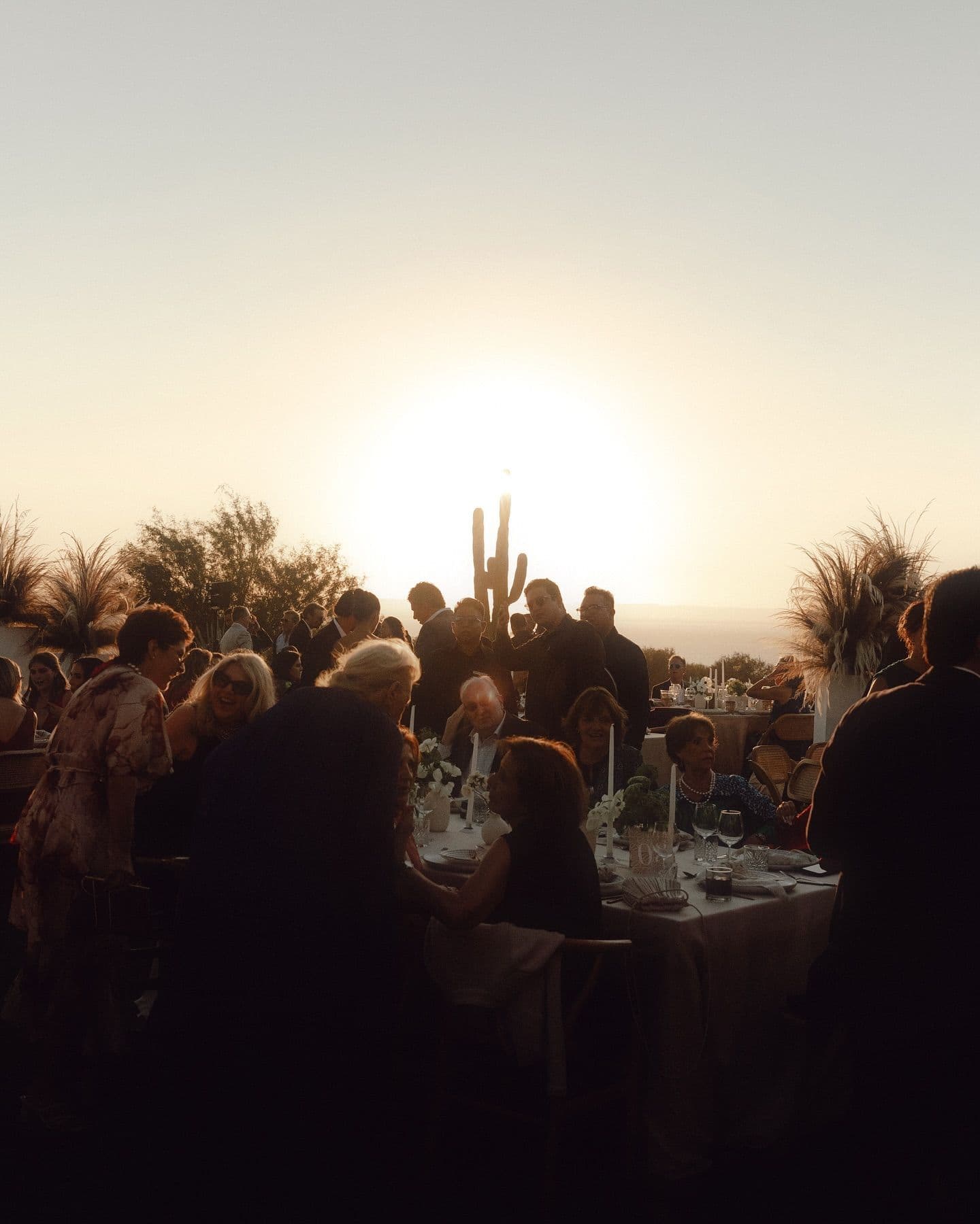 mesas velas iluminacion boda
