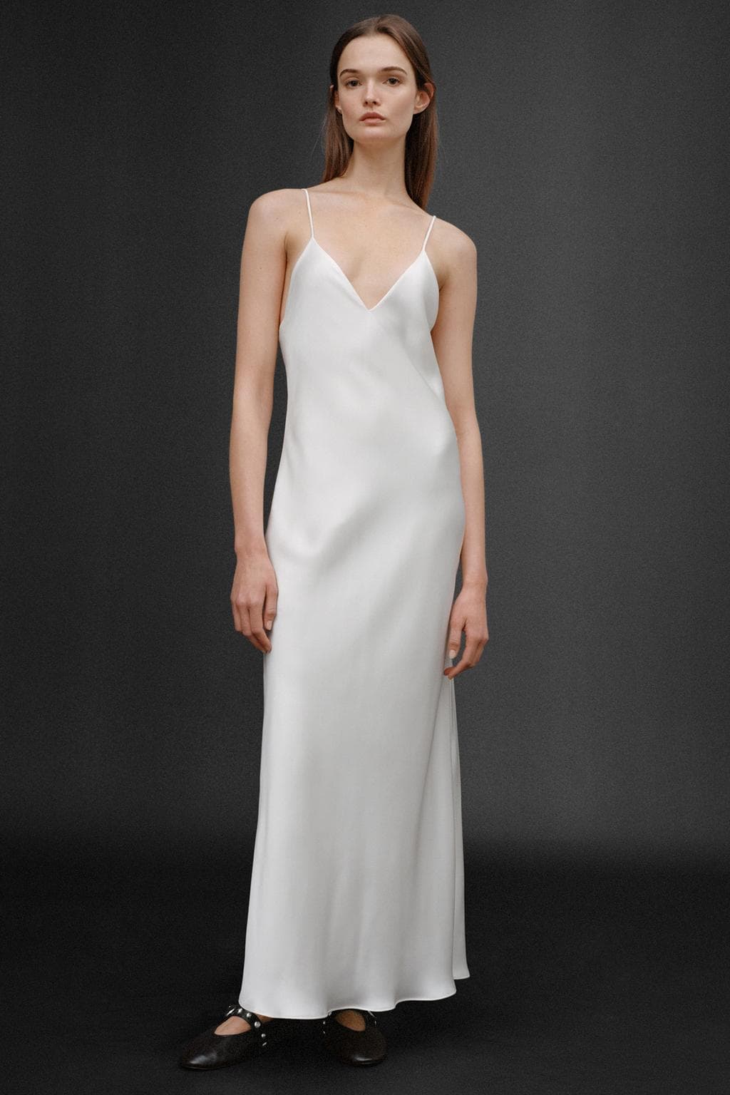 Vestido satinado blanco zara