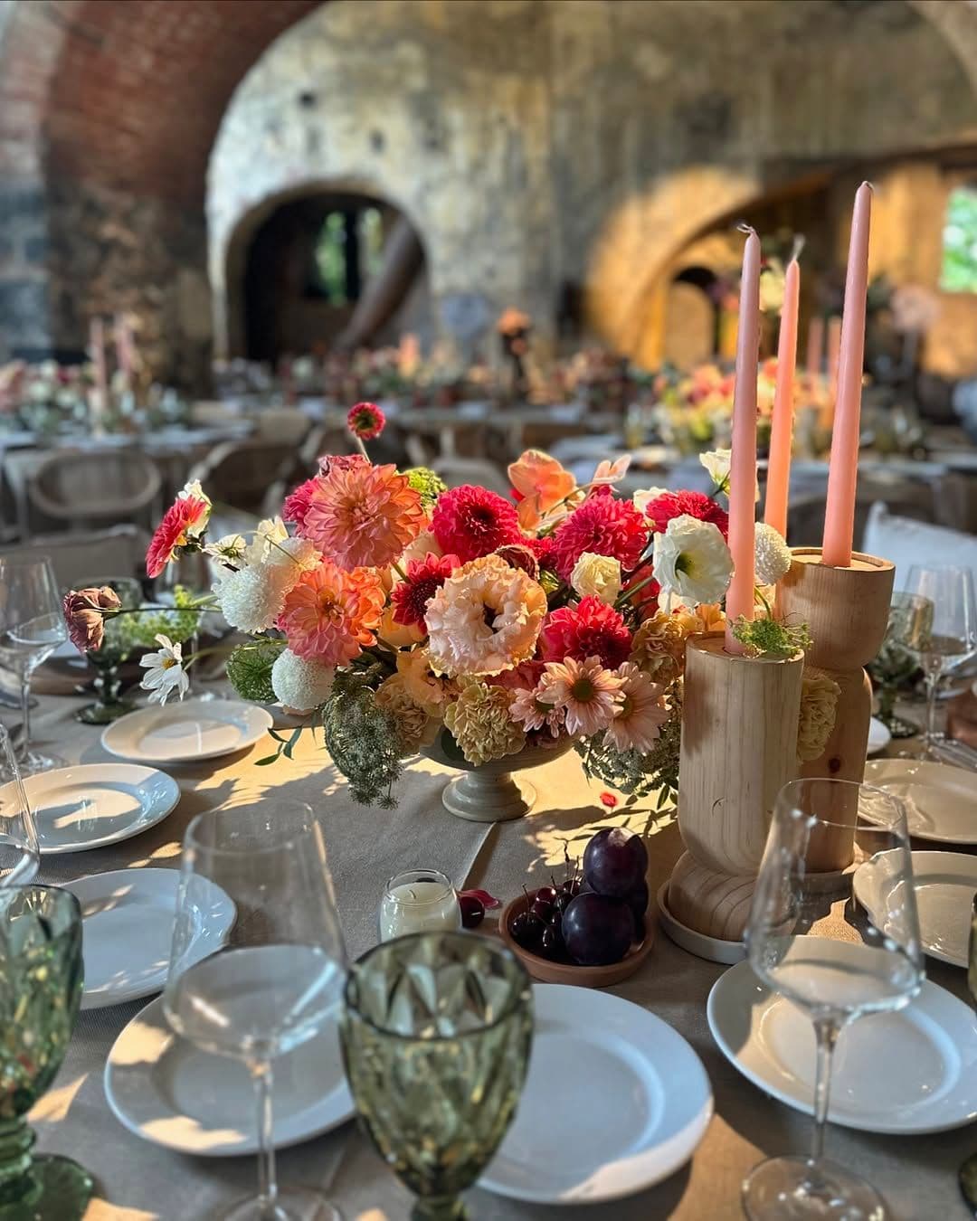 Flores recien cortadas centro de mesa boda