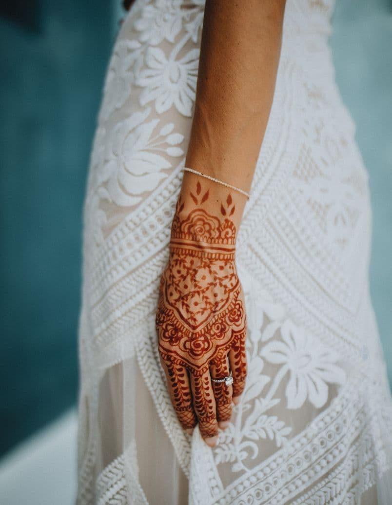 Look de la novia en una boda en Careyes Mexico