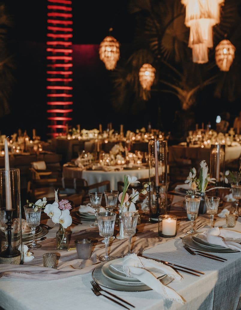 decoracion de una boda en Careyes Mexico playa
