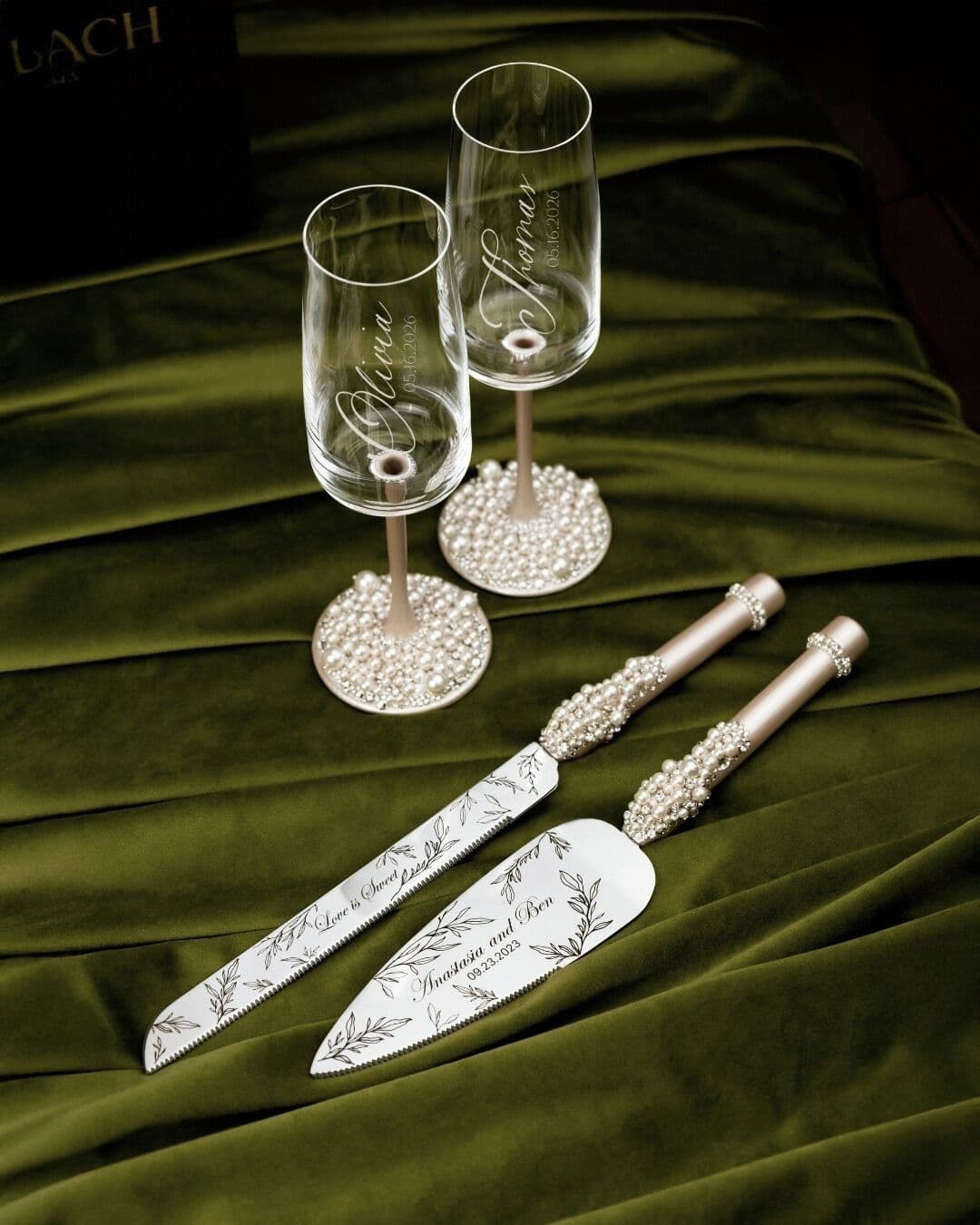 copas, detalles grabados de los novios monogramas, mensajes